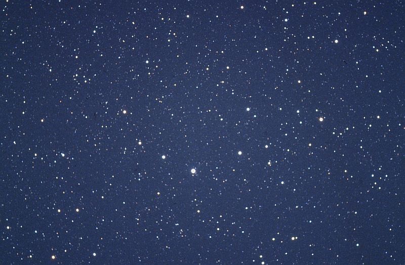 Gibt es einen extremen Gamma-Blitz im Galaxienhaufen Abell 2142 in der N�rdlichen Krone am 12.4.2026 um 0:23:46,8UT? Werden dort zwei supermassive Schwarze L�cher kollidieren? --- Theorie: Im Galaxienhaufen Abell 2142 in der N�rdlichen Krone (CrB) kollidieren zwei supermassive schwarze L�cher. Es entstehen eine Hypernova und ein extremer Gamma-Ray Burst sowie Gravitationswellen. Um den 12.4.2026 Nachricht aus Osaka �ber massiven Neutrinosturm.