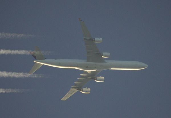Airbus A340 in Reiseflughöhe