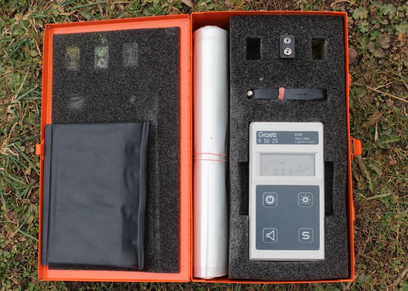 Geigerz�hler Graetz X50 ZS kaufen f�r Gamma-Strahlung --- Bibel, Himmelswunder, primordiales Schwarzes Loch, Black Hole, Trou Noir, Agujero Negro, Nachricht aus Osaka / Japan: Kein Me�fehler - Irrtum - Scherz - Hoax, EMP, Gro�e Warnung von Garabandal, Jupiter-Mond Europa hat Bahnst�rungen ab 22.7.2022, Jupiter-Explosion 7.8.2022 0:23:46,8 UT, Jupitermond Europa Schwarzes Loch Turiner Skala erst 1 - 2 - 6 - 7 - dann 10, Gravitationslinse, Einstein-Ringe, Einstein-Kreuz, Higgs-Teilchen, Gottesteilchen, Asteroiden-, Meteoriten- bzw. Kometen-Einschlag, Neutrinos, Neutrinosturm 20.4.2023 / 20.4.2024, Neutrino Storm, Super-Kamiokande, Gravitationswellen KAGRA, Hypernova, Kollision zweier supermassiver schwarzer L�cher in Galaxienhaufen Abell 2142 in CrB / Corona Borealis / N�rdliche Krone 21.4.2023 / 21.4.2024 um 0:23:46,8 UT, Gamma-Ray-Burst (Gammablitz) GRB, Mega-Kollision am Himmel im Sternbild Bootes (B�renh�ter) im Jahr 2022?: 2 supermassive schwarze L�cher (SSDS J1430+2303), Jahrtausend-Komet, Kuiper-G�rtel, Asteroiden-G�rtel, Vulkanausbruch, Supervulkan, Atomkatastrophen, CERN, Sonnensturm, Sternschnuppensturm, Meteorsturm, Au�erirdische, UFOs, Stromausfall, Blackout, Naturkatastrophen, Erdbeben Kalifornien San Francisco, San Andreas Graben, New Madrid Fault, Tsunami, Vulkan Cumbre Vieja La Palma Ausbruch, Isl�ndischer Vulkan �raefaj�kull, Drei-Schluchten-Projekt 3-Schluchten-Staudamm Damm Bruch Jangtsekjang China, Kein Planet X, Nibiru, Roter Riese Beteigeuze Supernova-Explosion Ausbruch im Orion, Polarlichter, Kernkollaps-Supernova Typ II, Sonnenwunder Sonnenb�hl, Sonnenfinsternis, Mondfinsternis, Israel, Iran, Ru�land, Nordkorea, Japan, Osaka, USA, Washington, New York, Manhattan, Wall Street, NYSE, 8:46:23 EDT, 0:23:46,8 UT, 23:46:48 MESZ, San Francisco, Rom, Vatikan, Petersdom, Papst Franziskus, Flugzeugtr�ger USS Abraham Lincoln mit Rakete versenkt, Israel-Iran-Krieg 2022, Flugzeugabsturz, Flugzeug-Abschu�, Boeing 777 MH370, Terror, Anschlag, Terroranschl�ge, Terror-Warnung, Terror-Drohung, Schmutzige Bombe, Iridium-192, Atomkraftwerk, Kernkraftwerk, Atomtest, Atomrakete, Zirkon-Hyperschallrakete, Atomschlag, Atom-Angriff, Atomkrieg, Wasserstoffbombe Atombombe Atomterror B777 NYC New York Manhattan, 3. Weltkrieg, WWIII, WW 3, NATO, Selbstmord-Attentate, Attentat, Mord, R�cktritt, Putsch, Senat, Repr�sentantenhaus, Kongress, Joe Biden, Air Force One, Wladimir Putin, Benjamin Netanjahu, Erdogan, Kim Yong Un, Nordkorea, Kriegsrecht, B-52 Bomber Stratofortress, B83 Wasserstoffbombe, Rockwell Boeing B-1 Lancer, B-2 Spirit, Messias, Antichrist, Fu�ball-Wunder, Lotto-Wunder Deutschland, Aktien-Crash Collapse Kollaps Absturz Crash DAX Dow Jones Nikkei, Warren Buffet Derivate finanzielle Massenvernichtungswaffen, US-Staatsanleihen, Treasuries, Deutsche Bank Pleite Konkurs, W�hrungsreform, W�hrungsschnitt, Wieder-Einf�hrung D-Mark, Neue DM, Neue Deutsche Mark, Euro, US-Dollar, Yen, Yuan, Gold-Preis, Silber, Platin, Palladium-Preis, Edelmetalle, Devisen, Optionen, Schuldenschnitt, Staatsbankrott, Finanz-Krise, Euro-Kollaps, Euro-Crash, Bank-Run, Banken-Ansturm, Banken-Schlie�ung, Papst - Prophezeiungen Malachias, Nostradamus, Prophezeiungen Alois Irlmaier + Baba Wanga, Erwin Teufel gestorben tot, ISIS, Sabbatjahr (Shemitah), Erla�jahr, Jubeljahr, Halljahr, Der Gro�e Monarch, Wiederkunft Elia, Schilo, Entr�ckung, Armageddon, Gog und Magog Krieg, Apokalypse, Offenbarung des Johannes, Gematrie, Numerologie, Kirche, Synagoge, Al-Aqsa-Moschee, Al-Aksa-Moschee, Felsendom, Tempelberg Sprengung Einsturz, Kaaba, Gro�e Moschee, Mekka, Prophetenmoschee, Medina, Teheran, Mahdi, Dajjal, Christen, Juden, Moslems, Islam, Tierschutzpartei Bundestagswahl, Goldstandard, Kinder, Kleinkinder, Hepatitis-Erkrankung bei Kindern, Adenovirus, Brexit, CERN, Corona-Mutation, Omikron-Variante, 9. Aw, 9. Av, Tischa beAv, Tisha B'Av, China Taiwan Invasion Krieg, T�rkei Griechenland Angriff Krieg, Angriff Putin Russland Baltikum / Litauen, Lettland, Estland - Polen, Slowakei, Rum�nien, Bulgarien, Moldawien, Transnistrien, Cyber-Angriff, B�ndnisfall NATO, Russland SWIFT Abkopplung, Kaspersky Virenscanner Trojaner Virus Wurm Malware, Daxin, Super-GAU, Hyper-GAU, Mega-GAU, Giga-GAU, AKW Atomkraftwerk Kernkraftwerk Saporischschja, Satan-2 Hyperschallrakete Sarmat Interkontinentalrakete Test, Affenpocken-Ausbruch WHO, Blackut Europa 21.6.2022, 22.6.2022, 20.7.2022, 22.7.2022, 6.8.2022, 7.8.2022, 8.8.2022, 29.9.2022, 30.9.2022, 22.12.2022, 23.12.2022, 23.12.2022, 24.12.2022, 25.12.2022, 153, J�disches Jahr 5782, Sukkot 30.9.2037, 13.3.2041, 16. / 17.3.2041, Rosch Haschana 23.9.2044, 7.11.2044