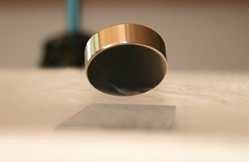 Hochtemperatur-Supraleitung im FSG Pfullingen