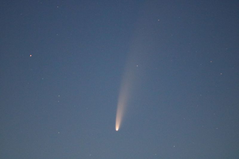 Komet NEOWISE 300mm Objektiv Blende 5,6 am 10.7.2020