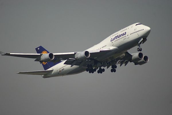 Lufthansa Boeing 747