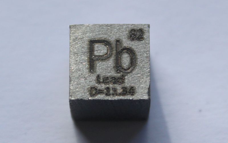 Blei-Dichtew�rfel Lead Density Cube 1cm3 ca. 99,99%