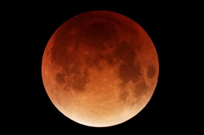 Totale Mondfinsternis in 72820 Sonnenb�hl-Genkingen am 28.9.2015