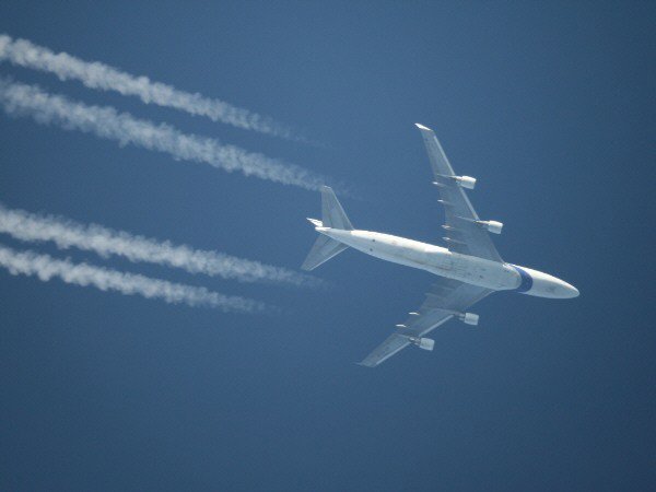 Boeing 747 im großen 25cm Newton-Teleskop